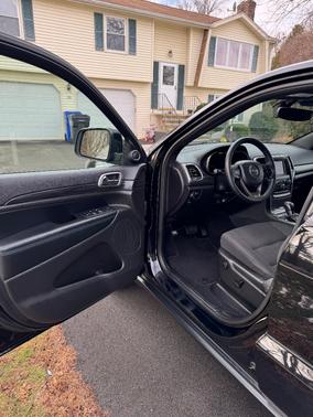 2019 Jeep Grand Cherokee Upland
