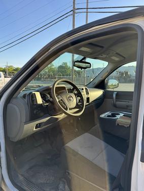 White 2008 GMC Sierra 3500 Work Truck