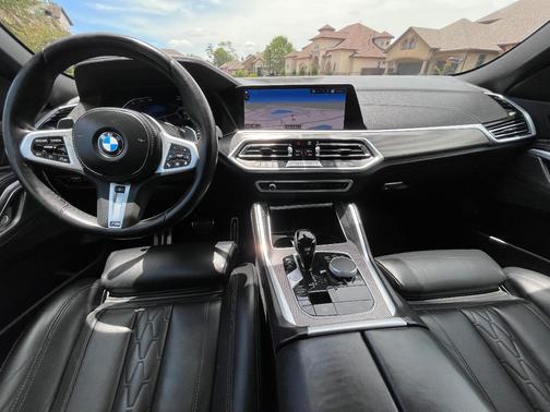 White 2023 BMW X6 xDrive40i