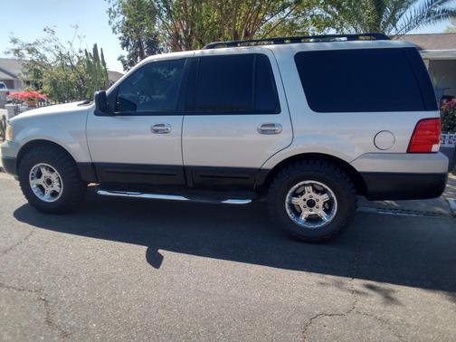 2005 Ford Expedition XLT