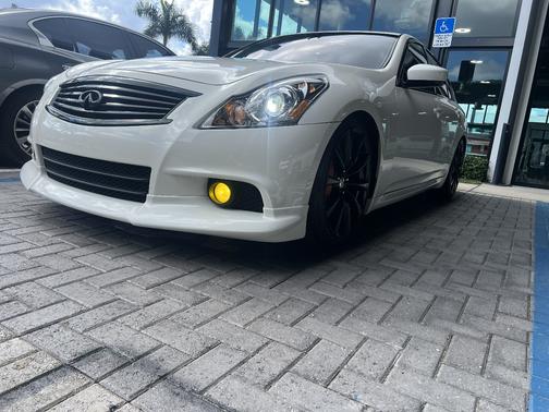 2013 INFINITI G37 Journey