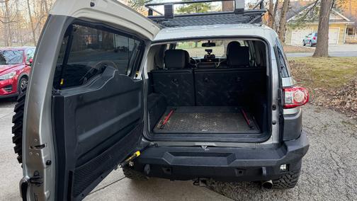 2012 Toyota FJ Cruiser Base