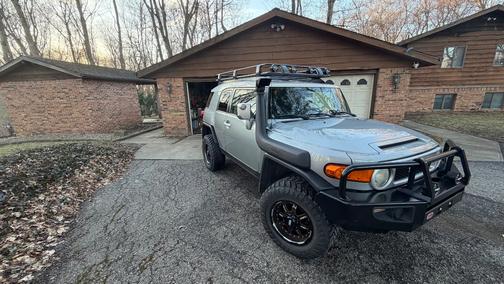 2012 Toyota FJ Cruiser Base