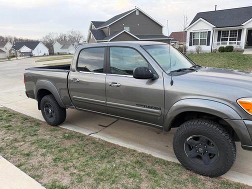 Gray 2006 Toyota Tundra SR5 Double Cab