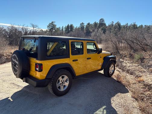 2021 Jeep Wrangler Unlimited Sport