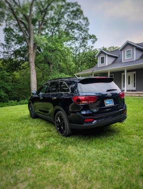 2019 Kia Sorento S