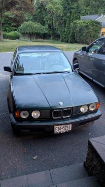Green 1994 BMW 525 i