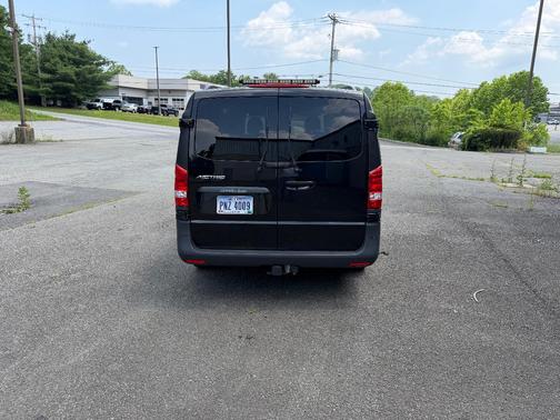 Black 2021 Mercedes-Benz Metris Base