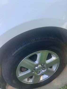 White 2008 Toyota Sienna LE