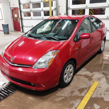 Red 2008 Toyota Prius Touring