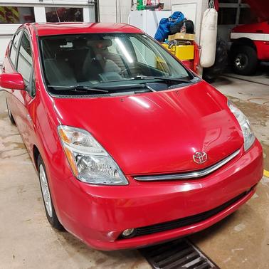Red 2008 Toyota Prius Touring