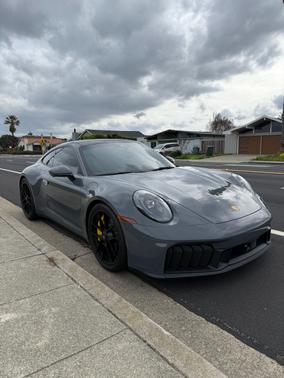 2025 Porsche 911 911 Carrera 4 GTS