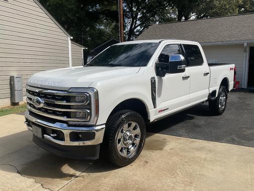 White 2024 Ford F-350 King Ranch