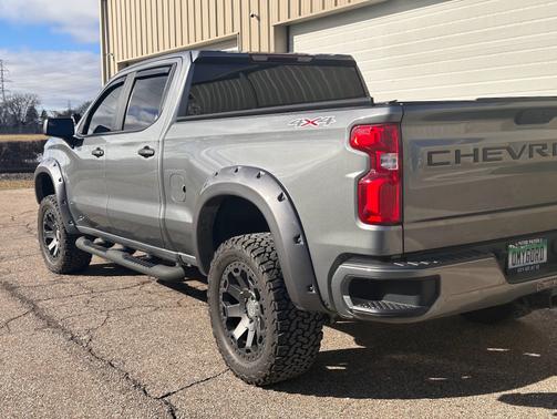 2020 Chevrolet Silverado 1500 Custom