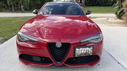 2022 Alfa Romeo Giulia Veloce