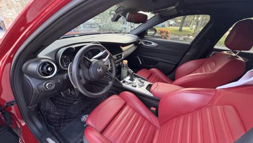2022 Alfa Romeo Giulia Veloce