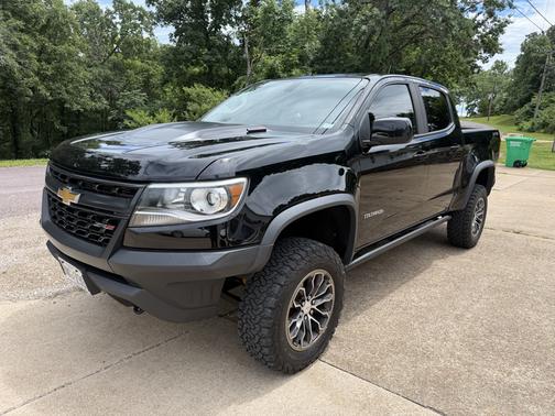 Black 2018 Chevrolet Colorado ZR2