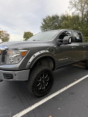 2018 Nissan Titan XD SV