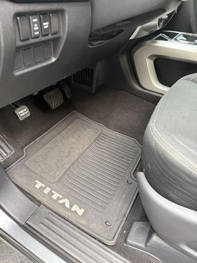 2018 Nissan Titan XD SV