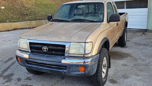 2000 Toyota Tacoma Xtracab