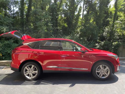 Photo 3 of 7 of 2020 Acura RDX Advance Package