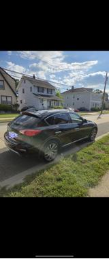 2016 INFINITI QX50 Base