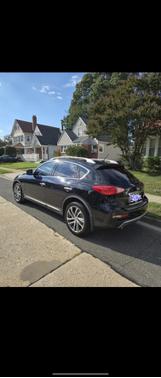 2016 INFINITI QX50 Base