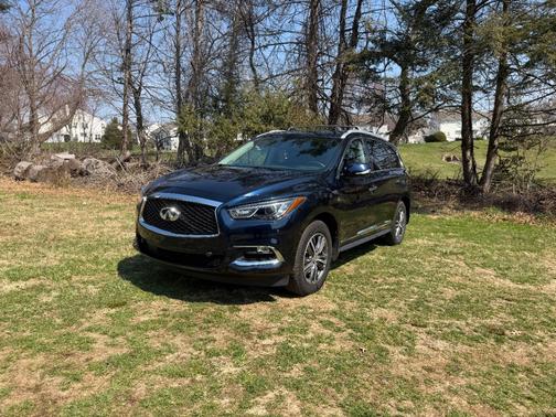 2019 INFINITI QX60 LUXE
