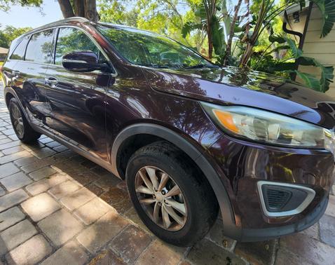 2016 Kia Sorento LX