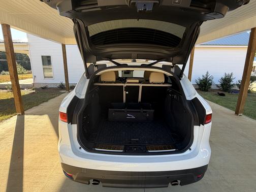White 2020 Jaguar F-PACE 25t Premium