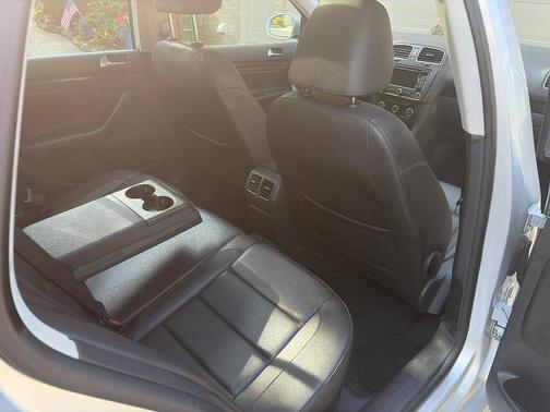 Silver 2013 Volkswagen Jetta SportWagen TDI