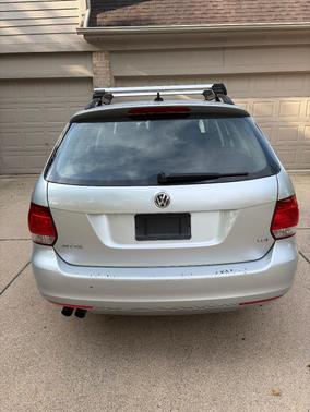 Silver 2013 Volkswagen Jetta SportWagen TDI