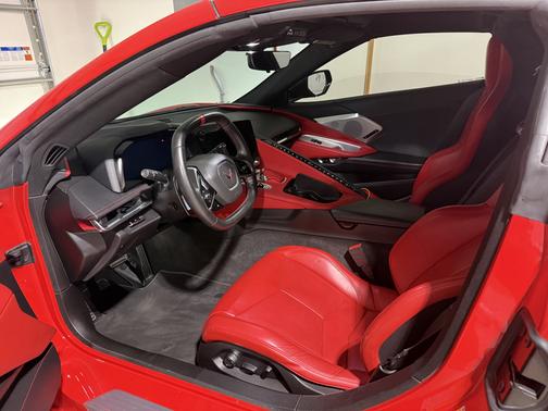 Red 2020 Chevrolet Corvette Stingray w/2LT