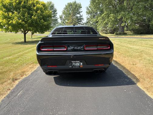 Black 2015 Dodge Challenger SRT Hellcat