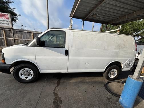 2012 GMC Savana 2500 Work Van
