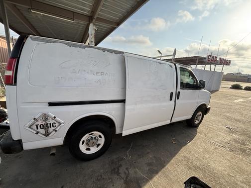 2012 GMC Savana 2500 Work Van