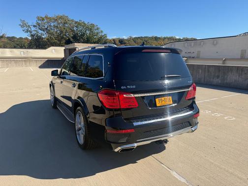 Black 2014 Mercedes-Benz GL-Class GL 550 4MATIC