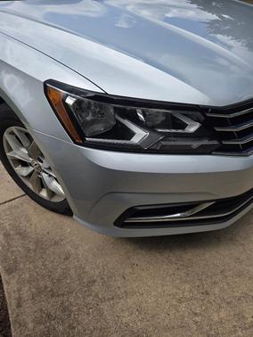 Silver 2017 Volkswagen Passat 1.8T S