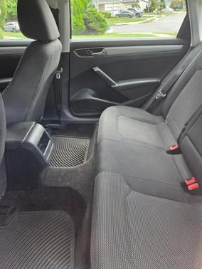 Silver 2017 Volkswagen Passat 1.8T S