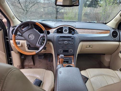 White 2012 Buick Enclave Leather