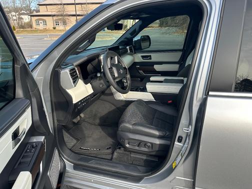 2024 Toyota Sequoia Capstone