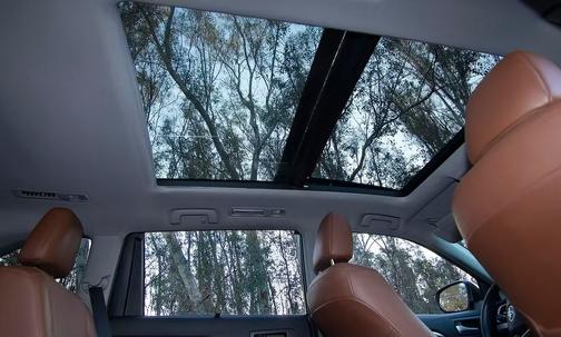 2019 Toyota Highlander Hybrid Limited Platinum