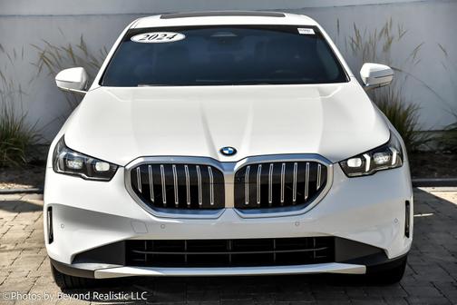 2024 BMW 530 i xDrive