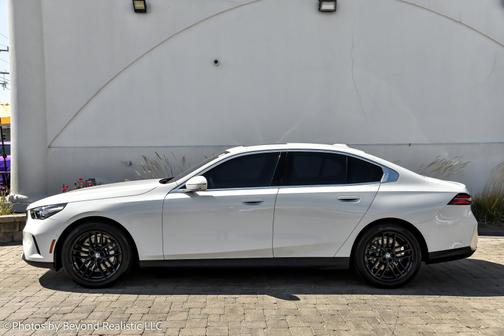 2024 BMW 530 i xDrive
