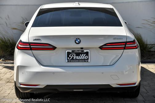 2024 BMW 530 i xDrive