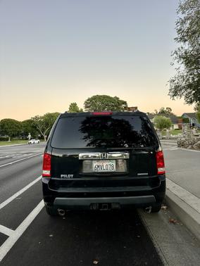 Black 2011 Honda Pilot Touring