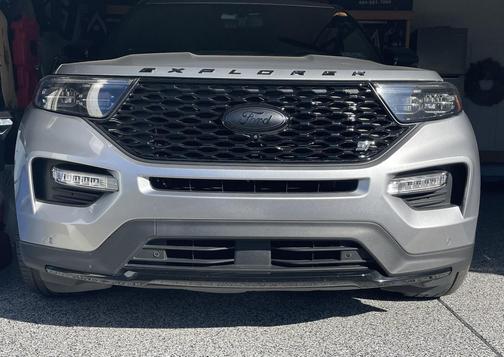 Silver 2022 Ford Explorer ST