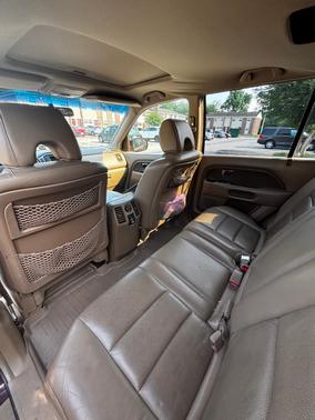 Red 2008 Honda Pilot EX-L