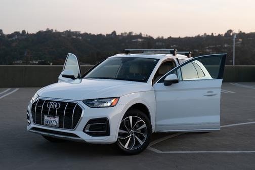 White 2021 Audi Q5 45 Premium