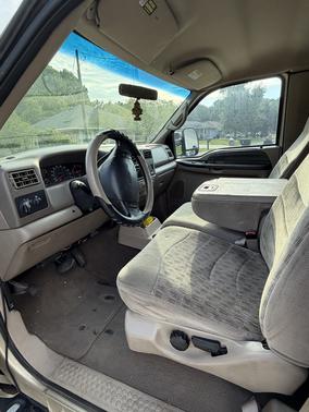 Gold 2000 Ford F-350 XLT SuperCab Super Duty DRW